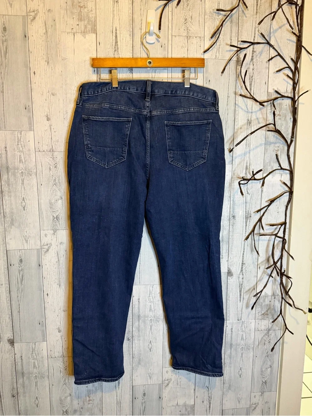 Banana Republic Men's Straight slim fit Jeans in Dark Blue